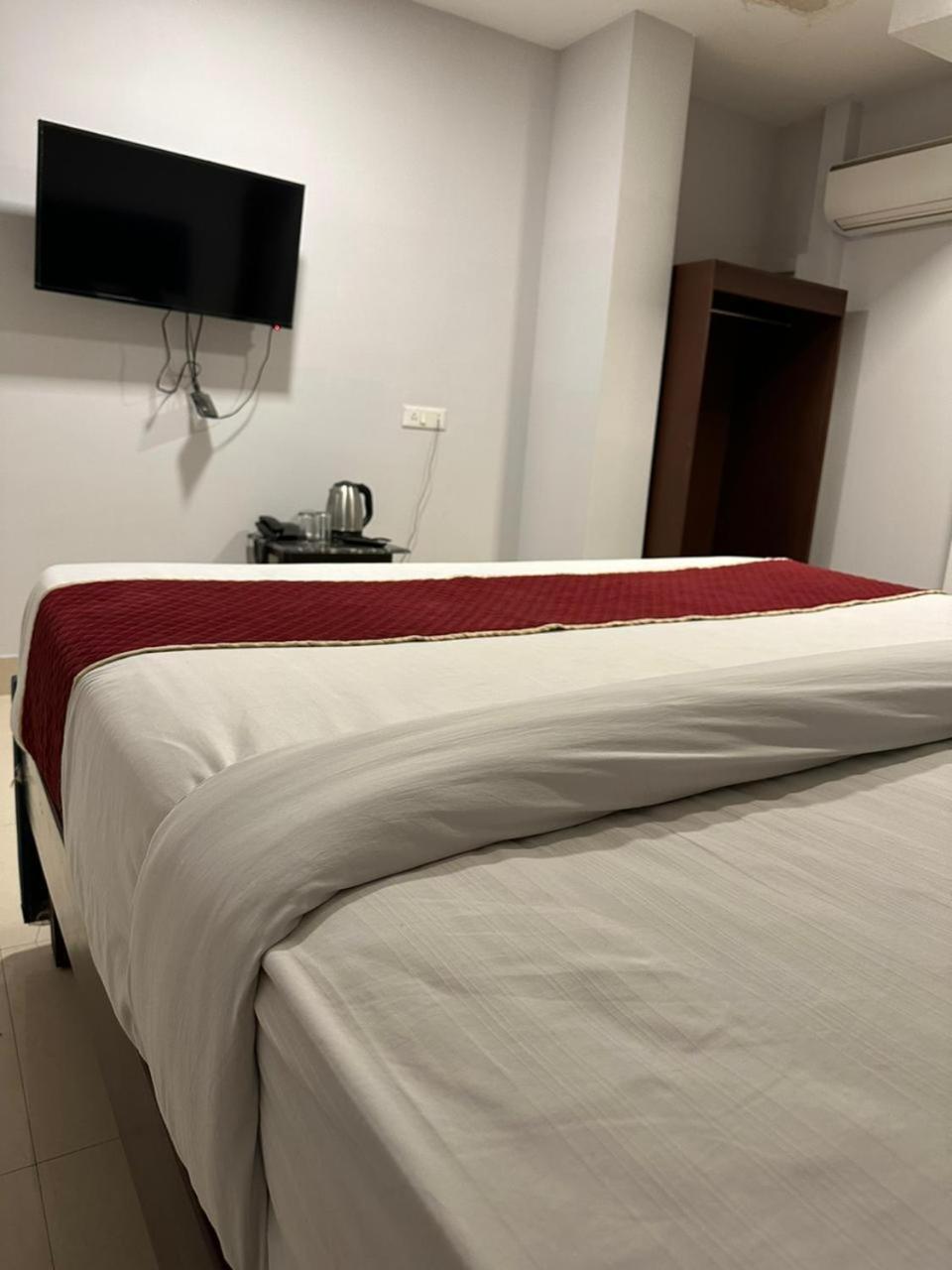 New Amenda International Igi Airport 4*
